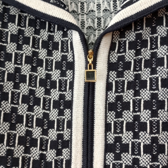 ST. JOHN Collection zip knit jacket 6 - Picture 2 of 4